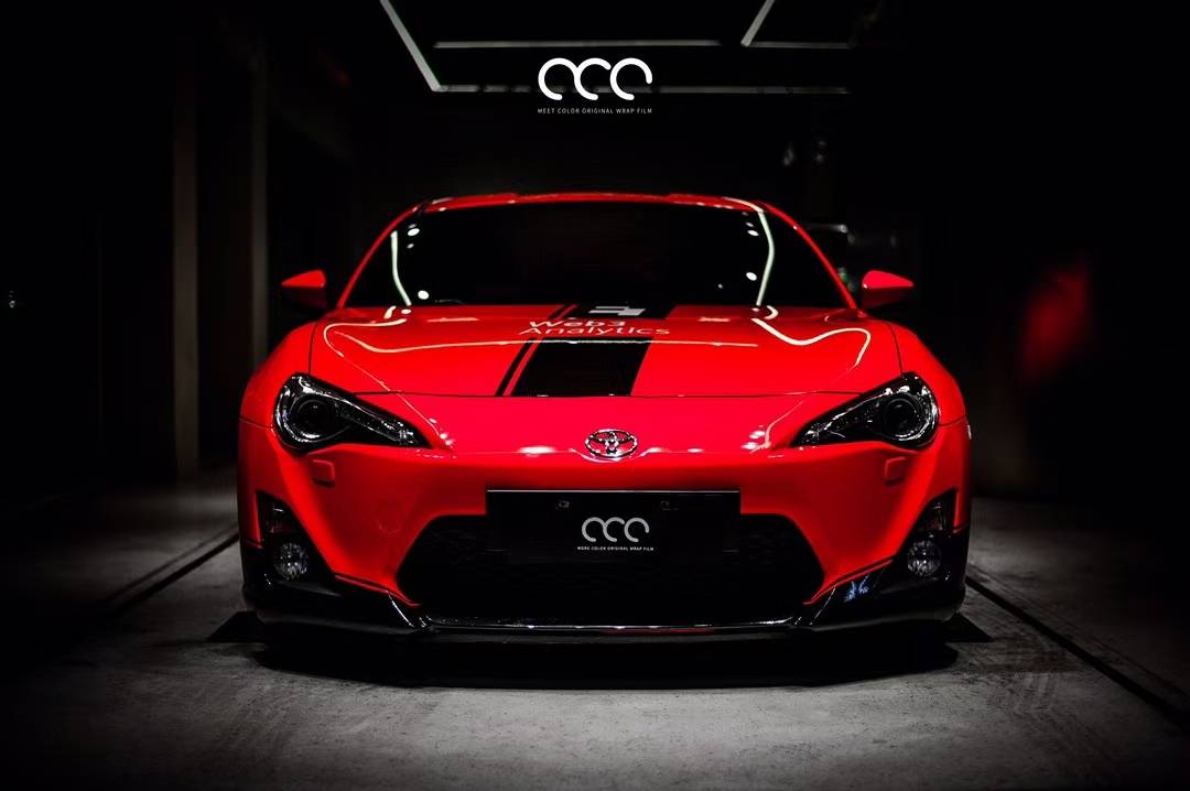 丰田86漫彩改色膜超亮pet法拉利红