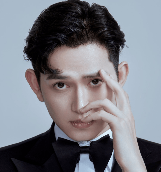 他因《花千骨》走红,曾是赵丽颖最好的搭档,今31岁喜获爱情结晶_马可