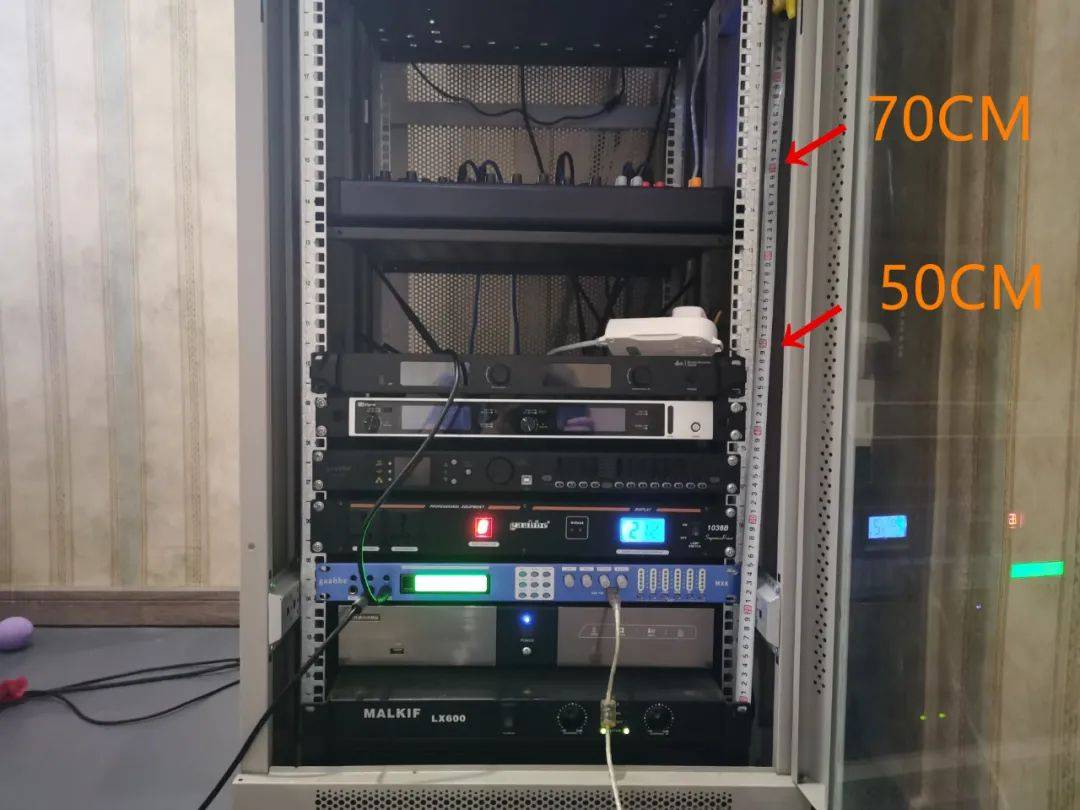 张启东ktv音响安装连接教程含设备机柜尺寸分析