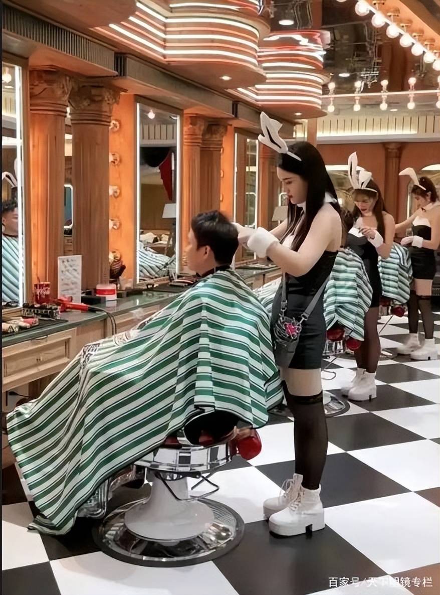 回顾温州一理发店被客人围得水泄不通网友留下地址体验下