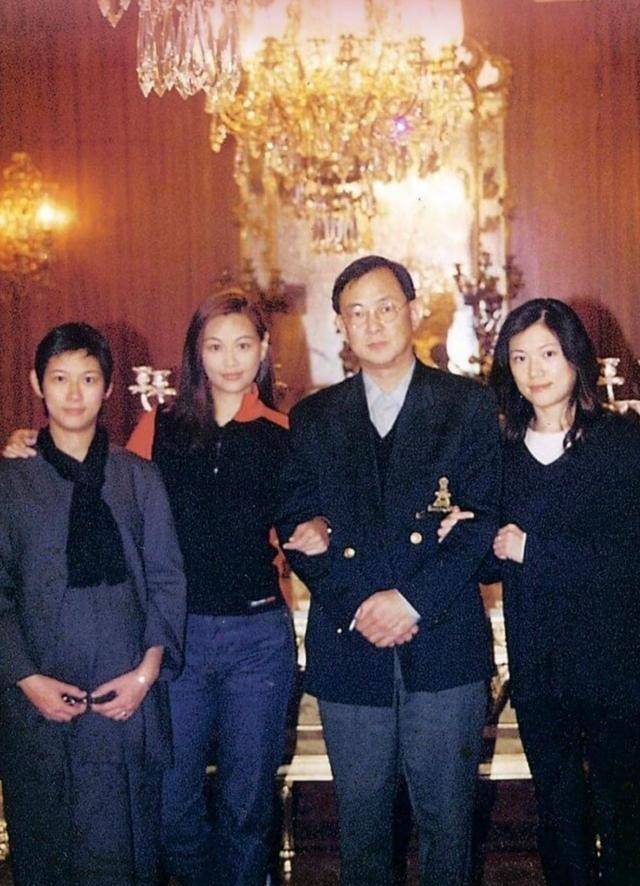 王羽追思会28日举行,被曝留下3亿遗产,女儿通过视频见最后一面_王馨平