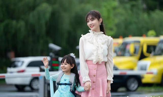 加油妈妈董洁吴越靠演技潘之琳海陆靠气质她凭啥