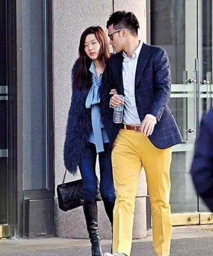 全智贤夫妇否认分手,富豪老公示爱表忠心,网友:估计合约没到期_崔俊赫