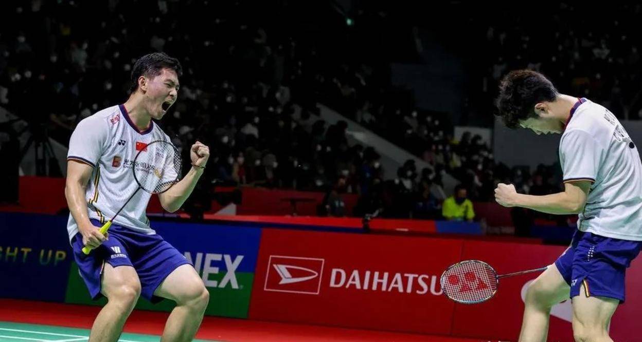 李洋与王齐麟成夺冠希望_国家羽毛球队_比赛_选手