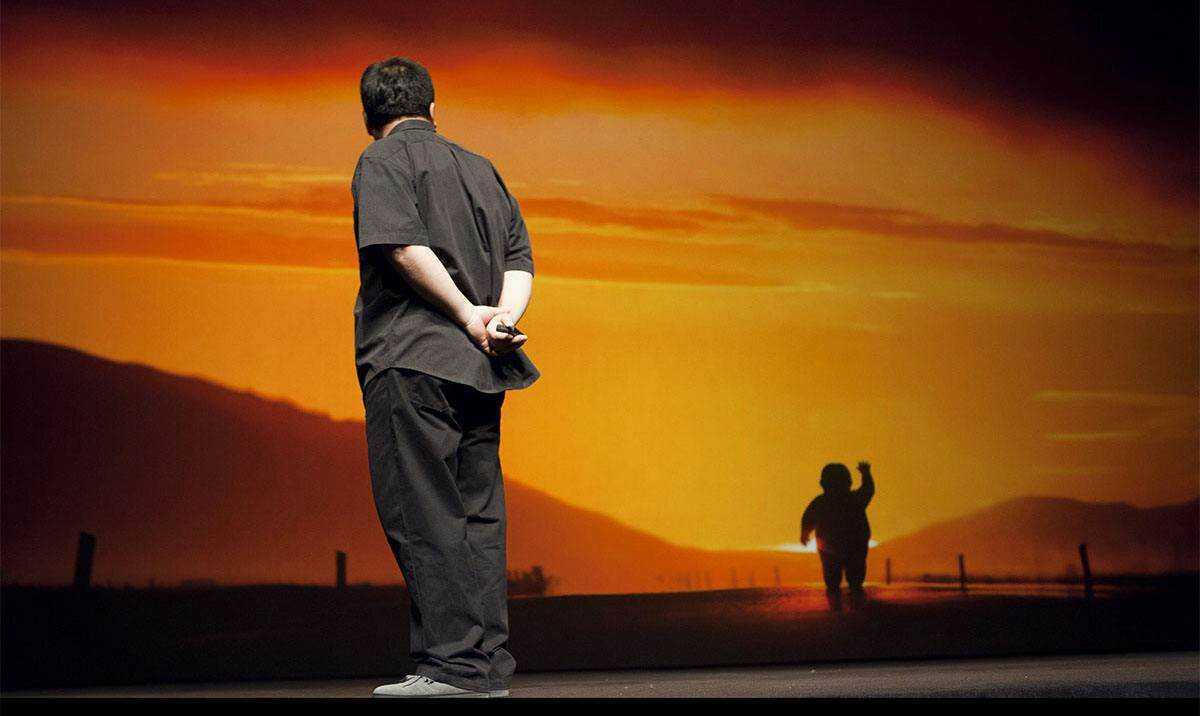 老罗再次埋头创业，到他这个年纪依旧敢想敢干，不愧是“罗永浩”