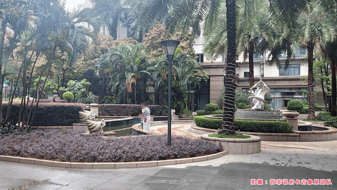 珠江新城东区 - 南国公馆