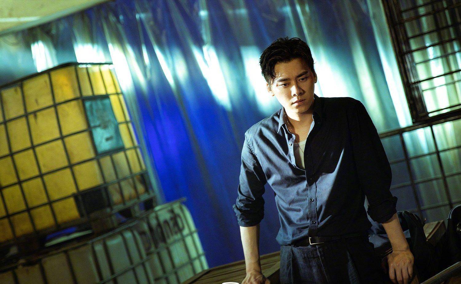 原创冯德伦暗夜行者让观众猜不透敲碗他是正是邪李易峰展抛脸式演技