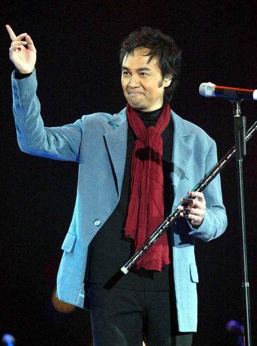 原创童安格61岁了如今踪迹难寻25岁的女儿长相清纯靓丽端庄