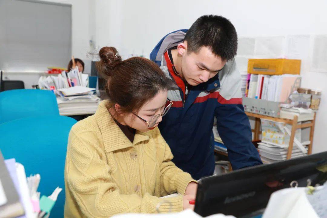 杭州學生近年來為什麼喜歡去德清求是高中全景展示校園優勢