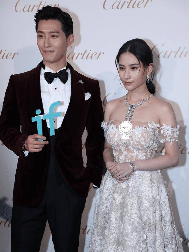 何超莲"无精修"也很美,穿高定礼服配奢华珠宝,和窦骁郎才女貌_马尾