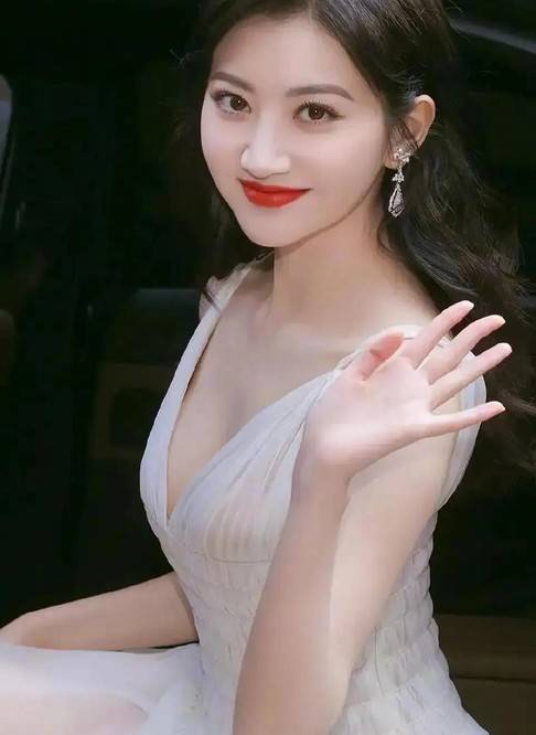 阳光甜美少女景甜人间富贵花