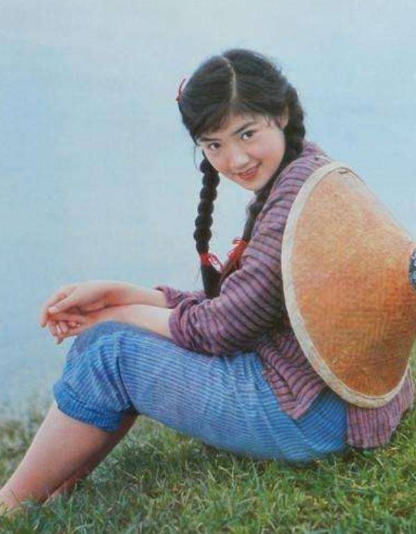 任冶湘:80年代清纯女神,曾红极一时,28岁巅峰时,因病隐退_表演_电影界