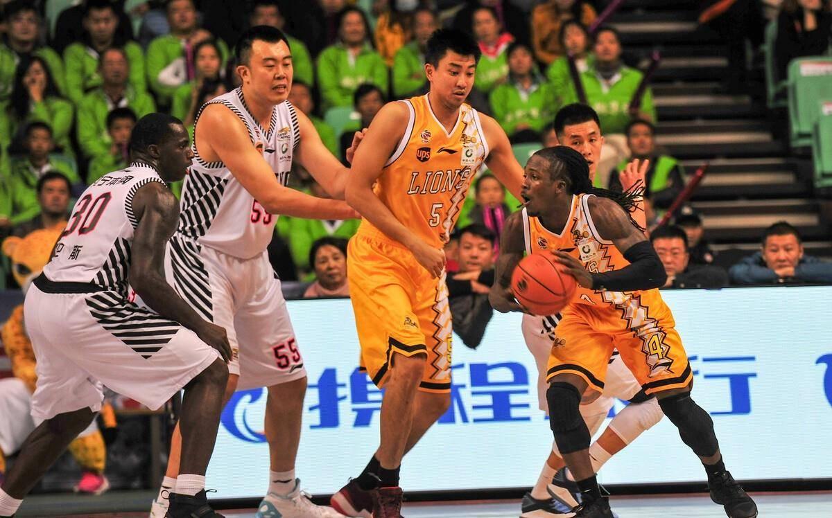 曝CBA新赛季将可注册四外援|CBA全华班实力排行榜！ 新赛季没有外援，哪支球队最有可能夺冠？