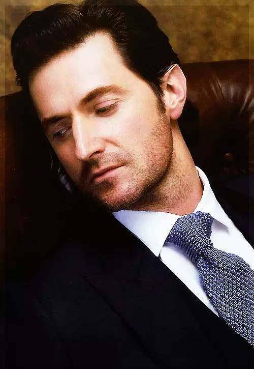 《神奇女侠》推特年度话题榜_电影_超级英雄_休·杰克曼