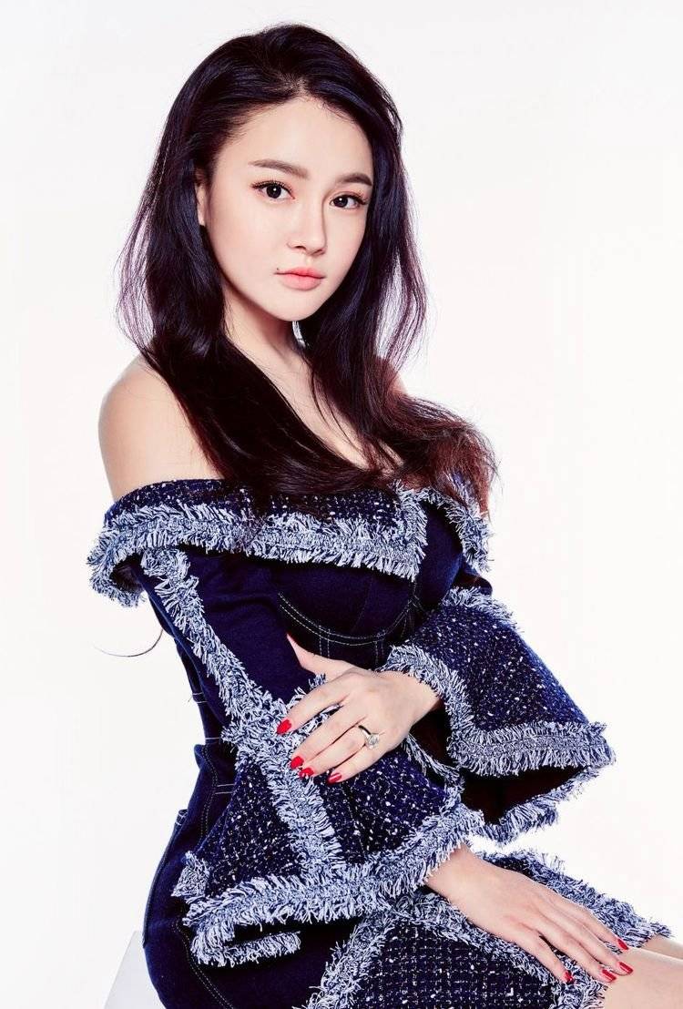 盘点来自贵州的女明星们,歌手陈粒,影后宁静,个个美若天仙!