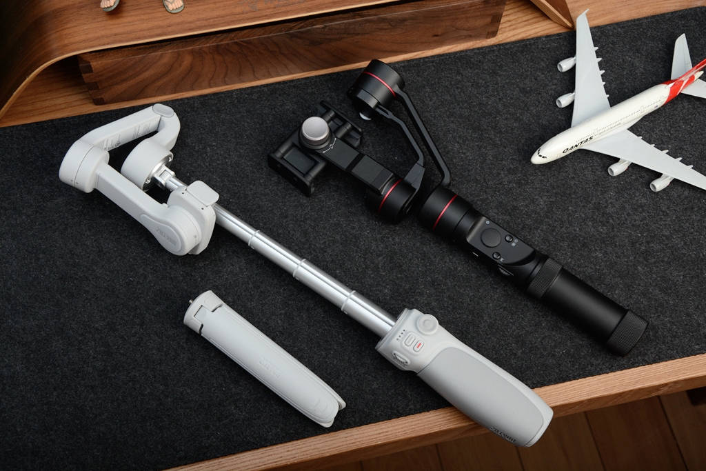 短视频UP主的创作利器，智云SMOOTH-Q4 COMBO套装体验