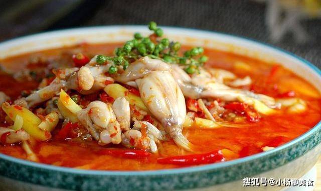 鲜嫩的牛蛙遇到酸爽的泡椒,酸辣又下饭,仔姜牛蛙香辣美味_步骤_料酒