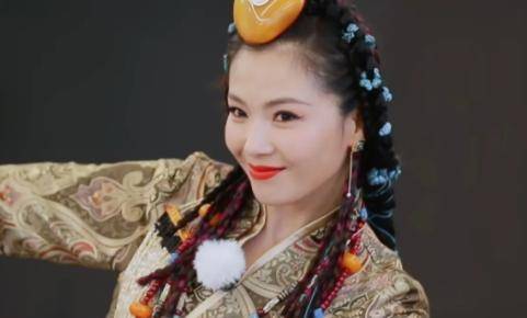 原创             《妻子》中，刘涛才是真正的一番，每次出场都是打扮的特别的精致