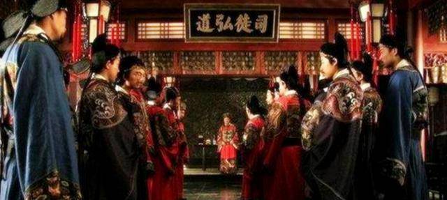 万历皇帝为何30年不上朝，考古人员检测尸骨后，终于说出了其原因