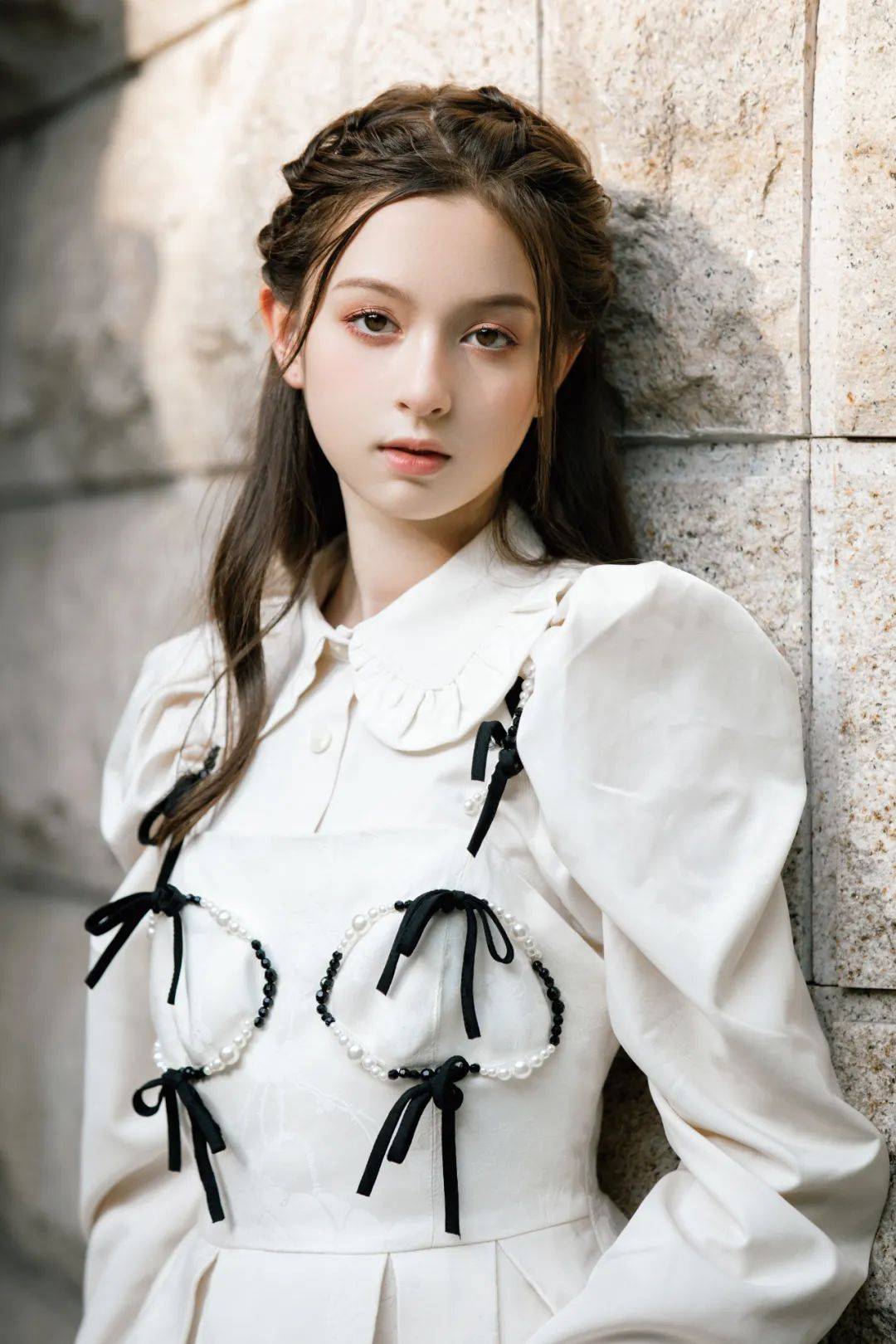 人气童星玛尔娜倾力参与特邀嘉宾他 们分别是大赛邀请到少儿模特届的