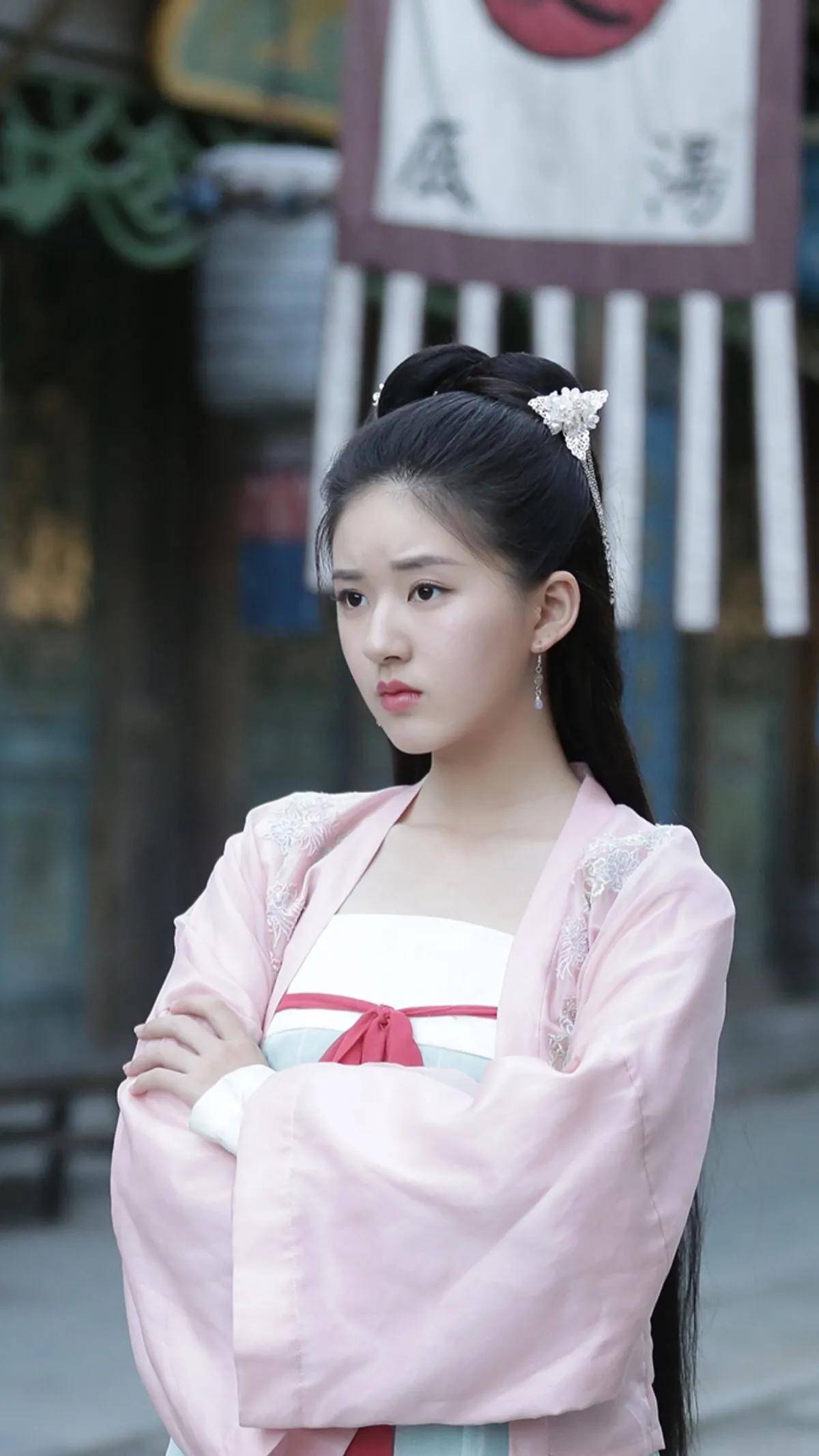 原创赵露思吾家有女初长成