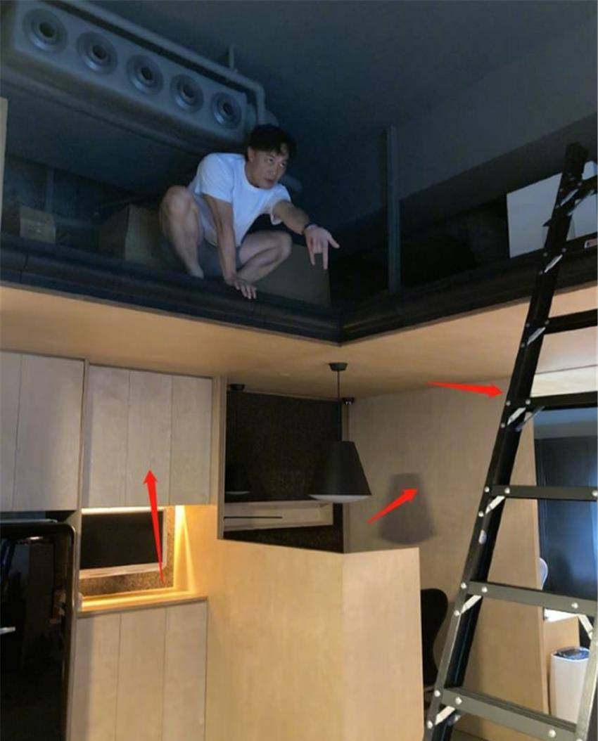 原创陈奕迅在家扮蜘蛛侠意外曝光2亿豪宅一角储物室两层挺奢华