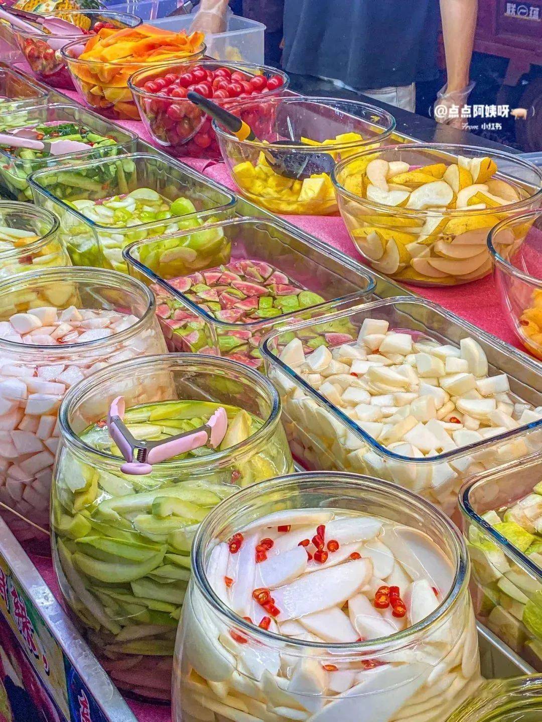 小红书@ healer/ 糖水 /在炎炎夏日里,地道的南宁仔们,还少不了一碗清