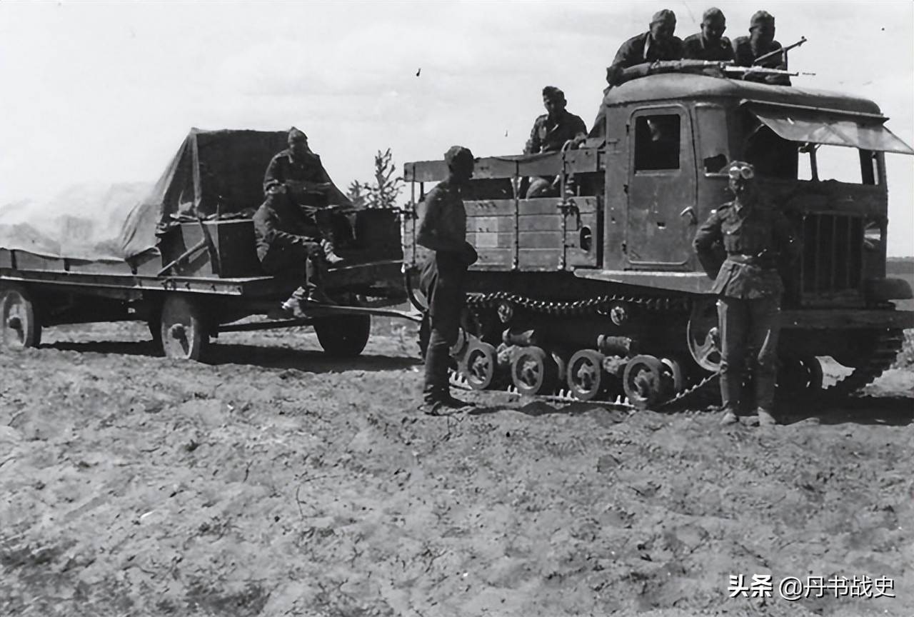 让大炮不再被泥泞束缚苏联stz5火炮牵引拖拉机