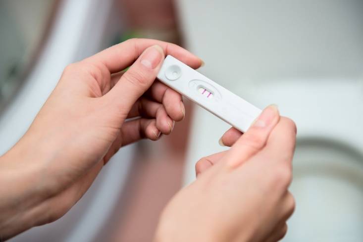 验孕棒并非百分百准确,这些因素或导致验孕失效,结果可能被误导