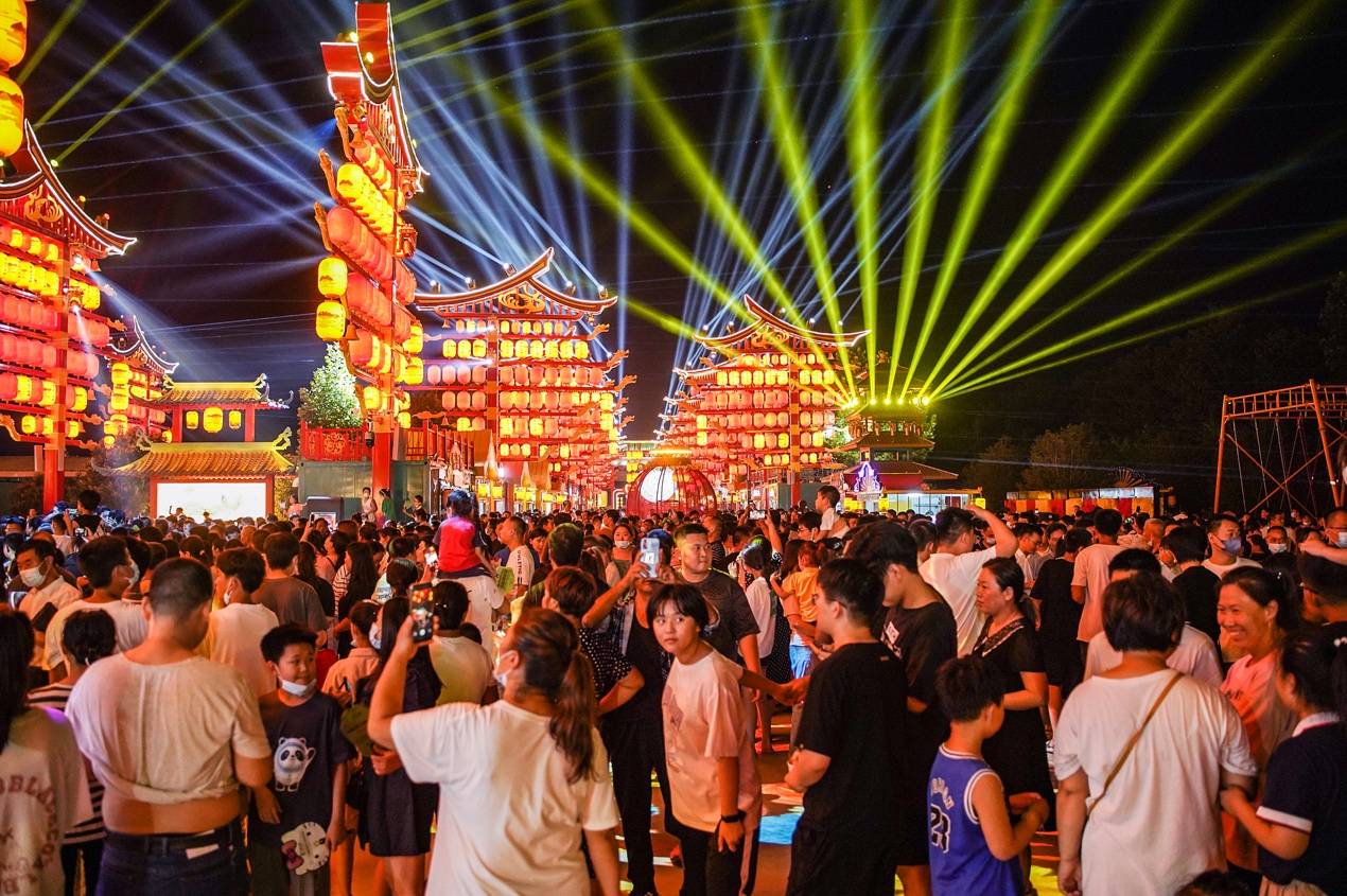 无人机点亮石家庄夜空,凤凰不夜城耀世开街_城市_高邑县_汉文化