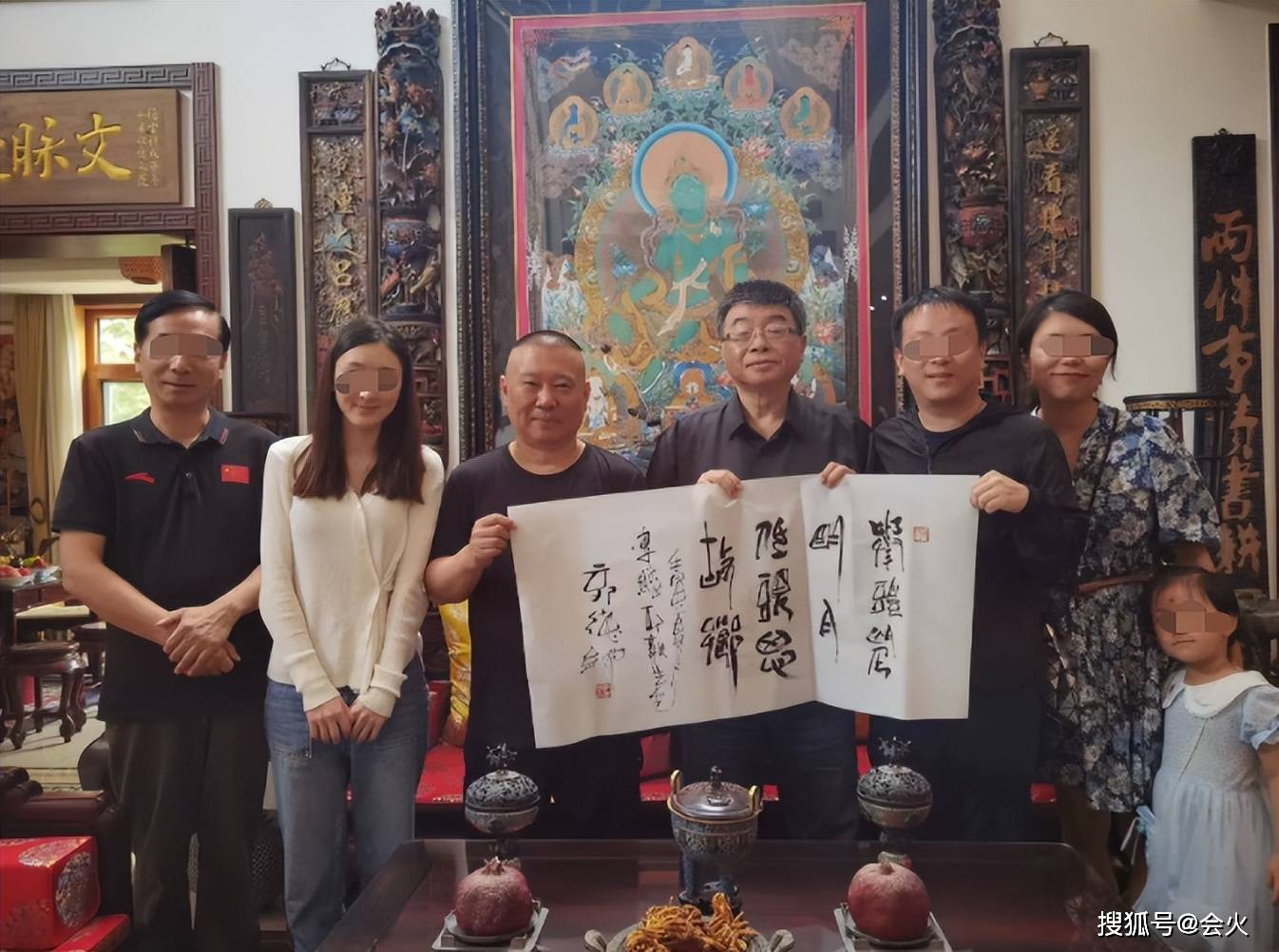 郭德纲豪宅内景首曝光!满屋子古董摆一墙