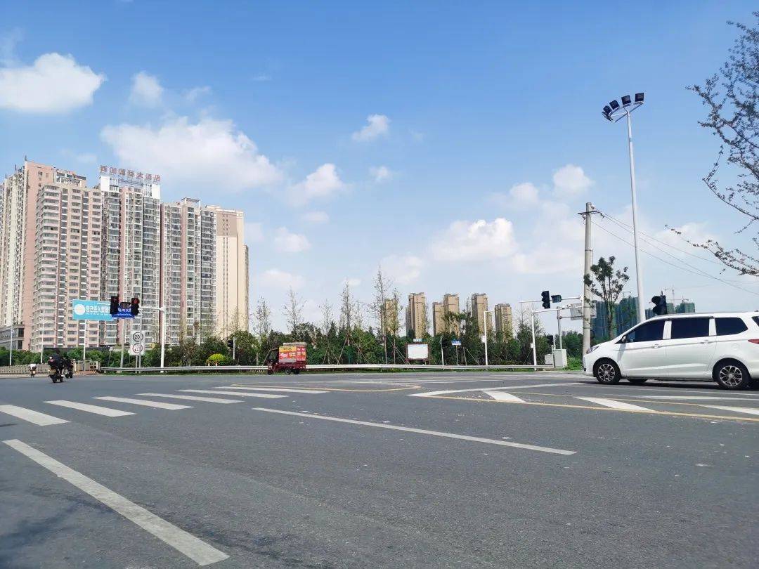 汉川广场路图片