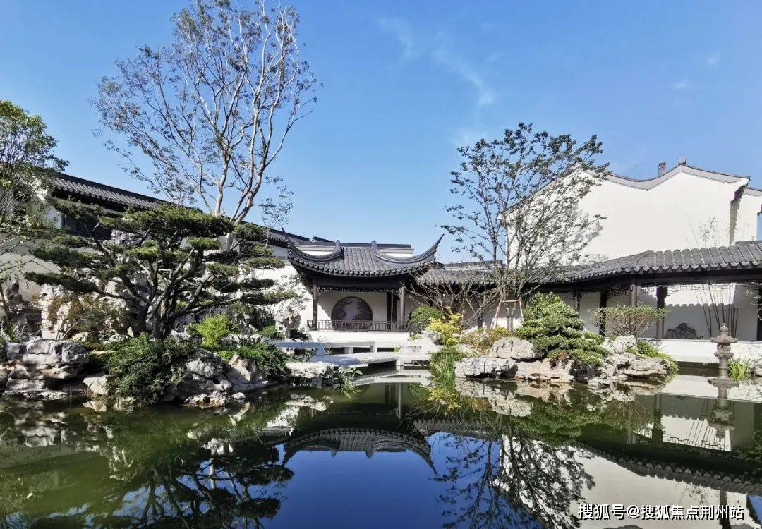 宿迁梨园湾小镇售楼处电话:400-033-1233转8888【宿迁梨园湾小镇】24