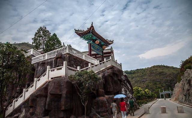 陕西一古镇走红，人称北国“小江南”，却以“美女”闻名大西北