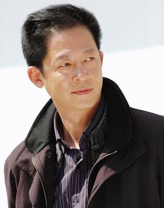 王志文奉子成婚:妻子一句话,让我热泪盈眶_陈坚红_儿子_母亲