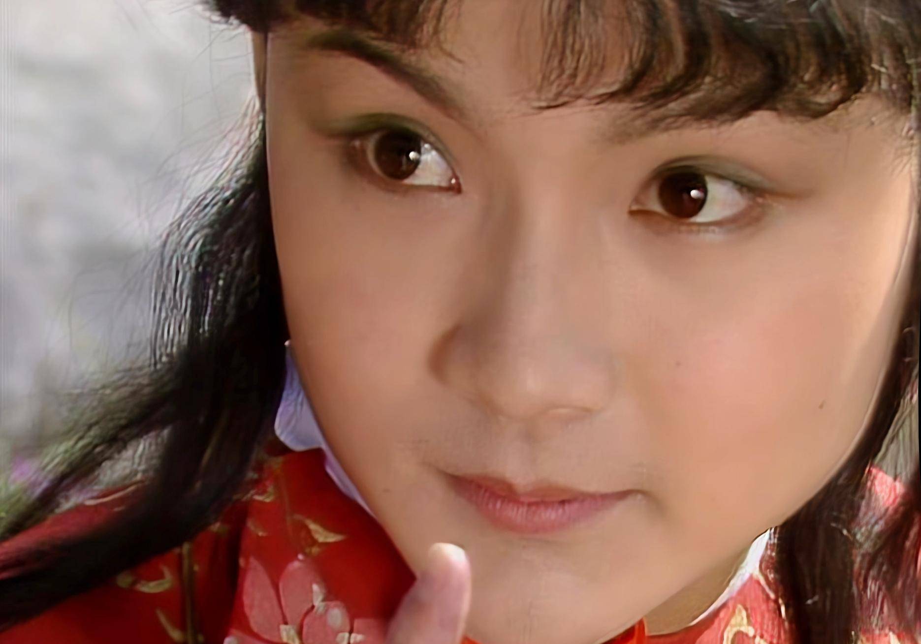 两版红楼男演员颜值对比,87版人均清贵相,10版歪瓜裂枣各不同_贾宝玉