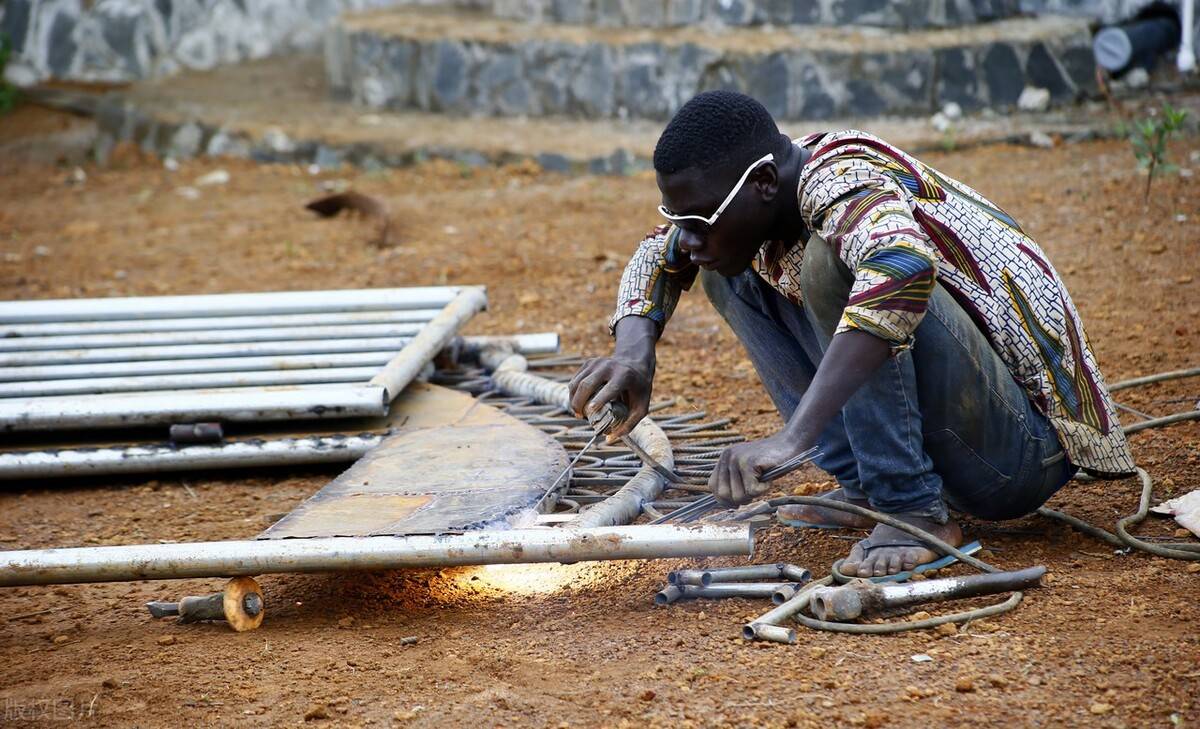 喷油工最新招聘信息招喷油工师傅6名有3年以上喷工经验即可