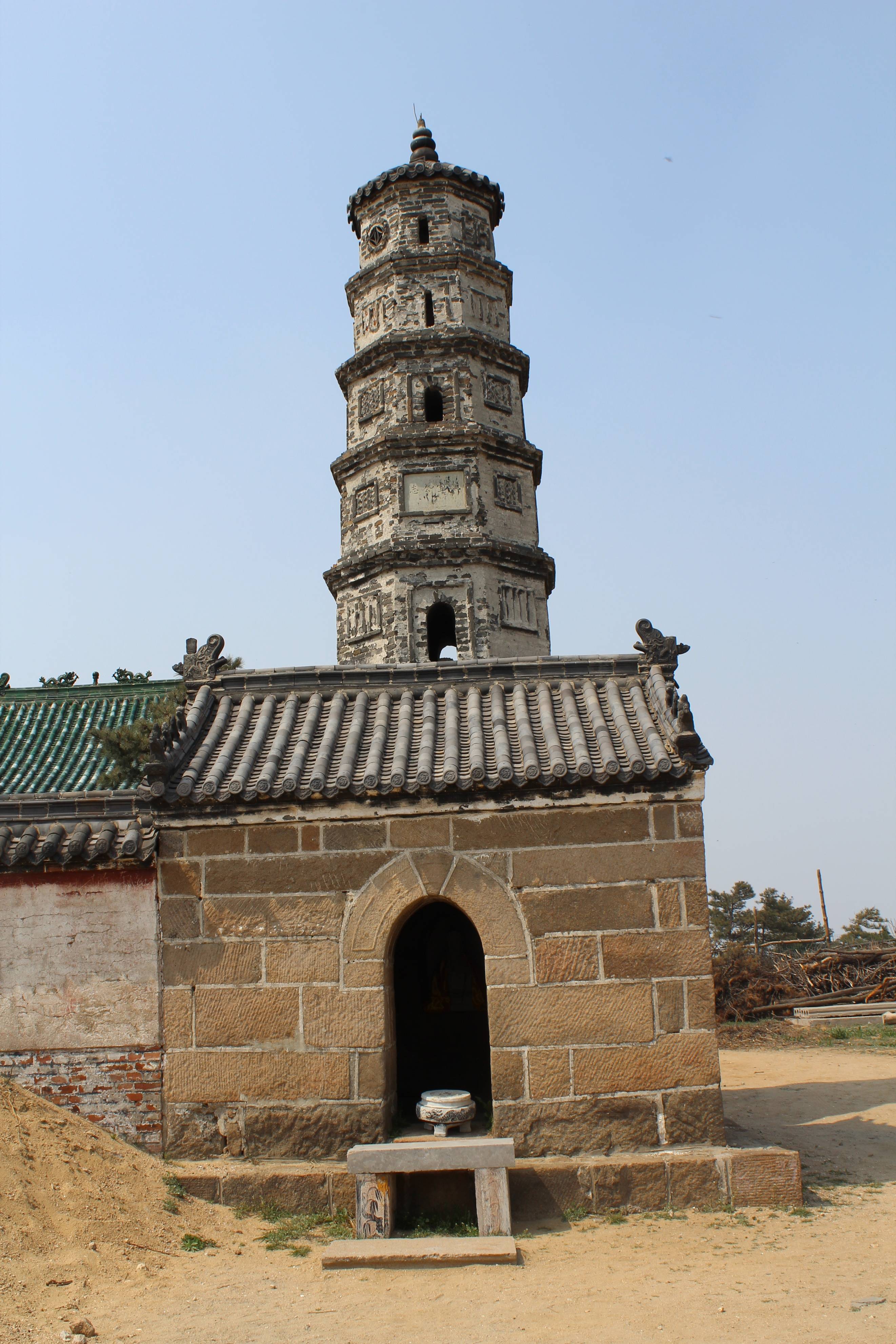 山東沂源魯山駝禪寺魯中第一高峰頂尖上的寺廟歷史悠久