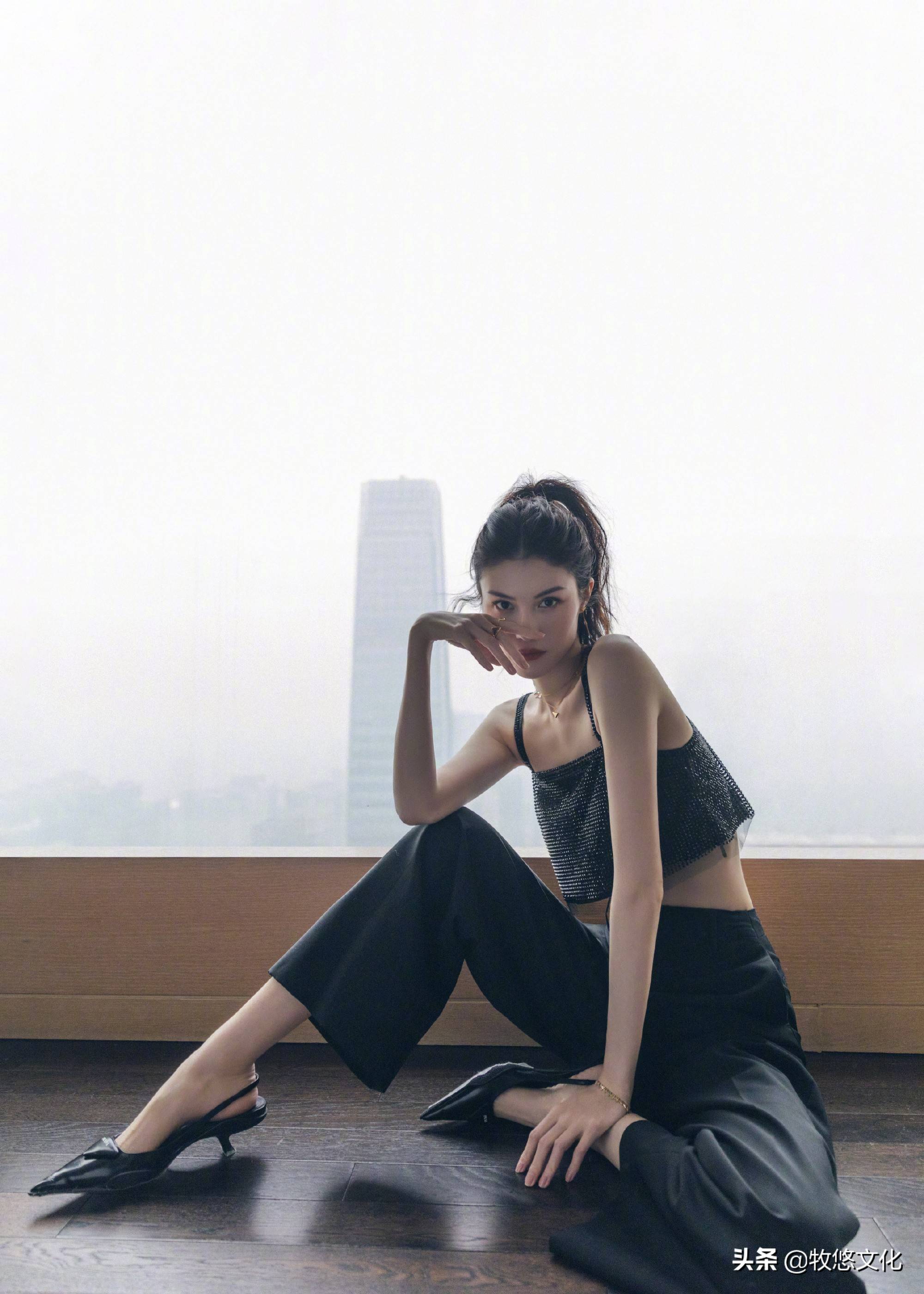 何穗,1989年5月23日出生于浙江省温州市瑞安市,身高178cm,体重53kg,在