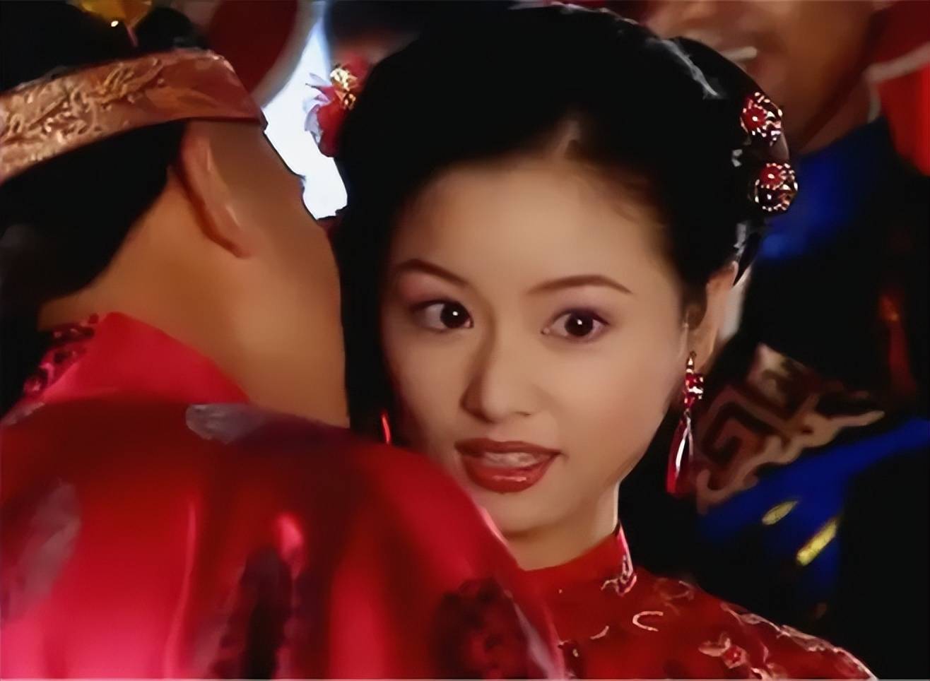 林心如27年62个古装造型不重样,值得当代国产古装剧造型师学习_剧中