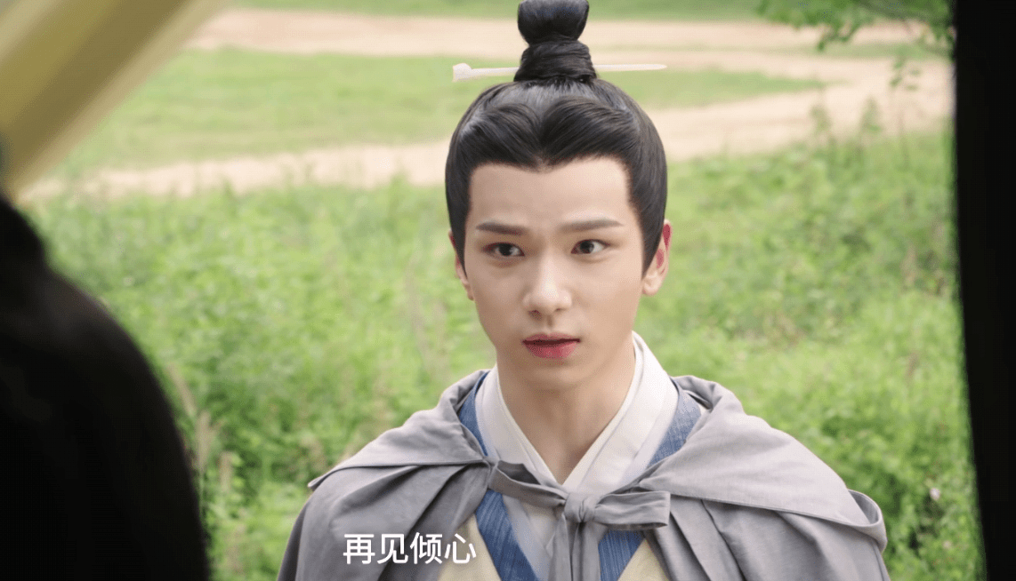 都比较讨喜,比如爆款剧《亲爱的,热爱的》中饰演k&k战队队员demo戴风