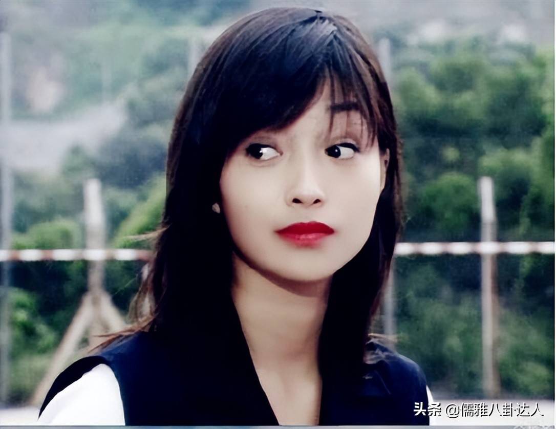 曾被爆两拒天王巅峰时因病隐退变身白衣护士的李绮红近况如何