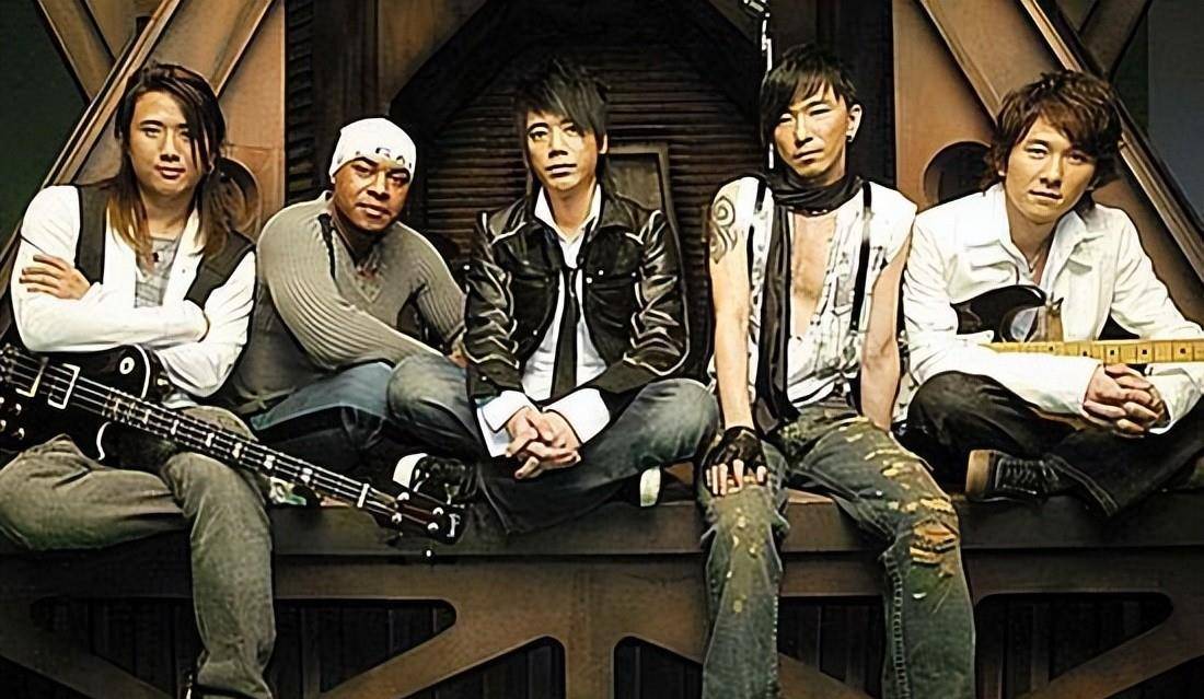 十首翻唱自韩流的华语金曲,潘玮柏王心凌信乐团都因此成名_歌曲_首歌