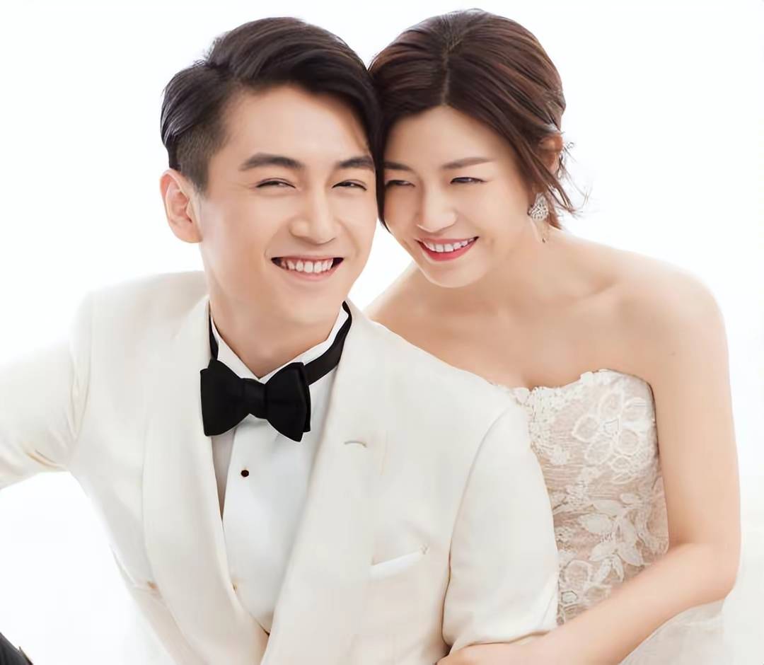 "小笼包"陈妍希卡点为老公陈晓庆生,结婚六年,超甜蜜