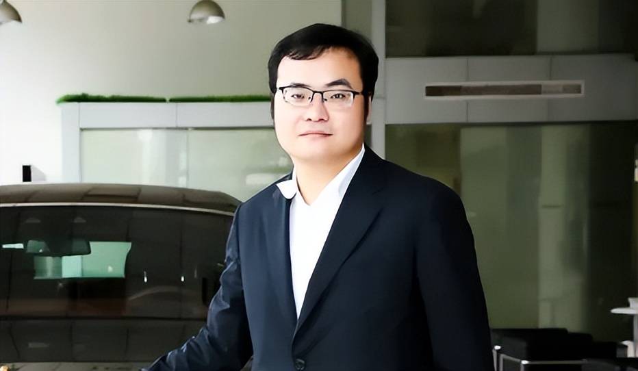 见人刷龙的倪海杉,与辛巴相比,谁更有资格被称为
