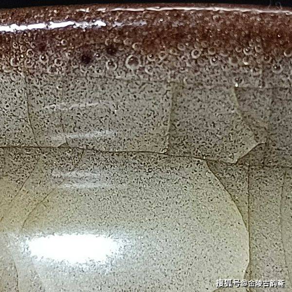 必知:宋代官窑鉴定的五大细节!_汽泡_聚沫_瓷器