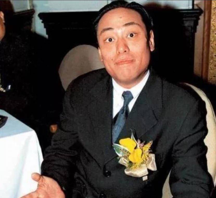 14岁辍学27岁赚10亿,昔日的香港神童罗兆辉,半生风流却凄惨离世