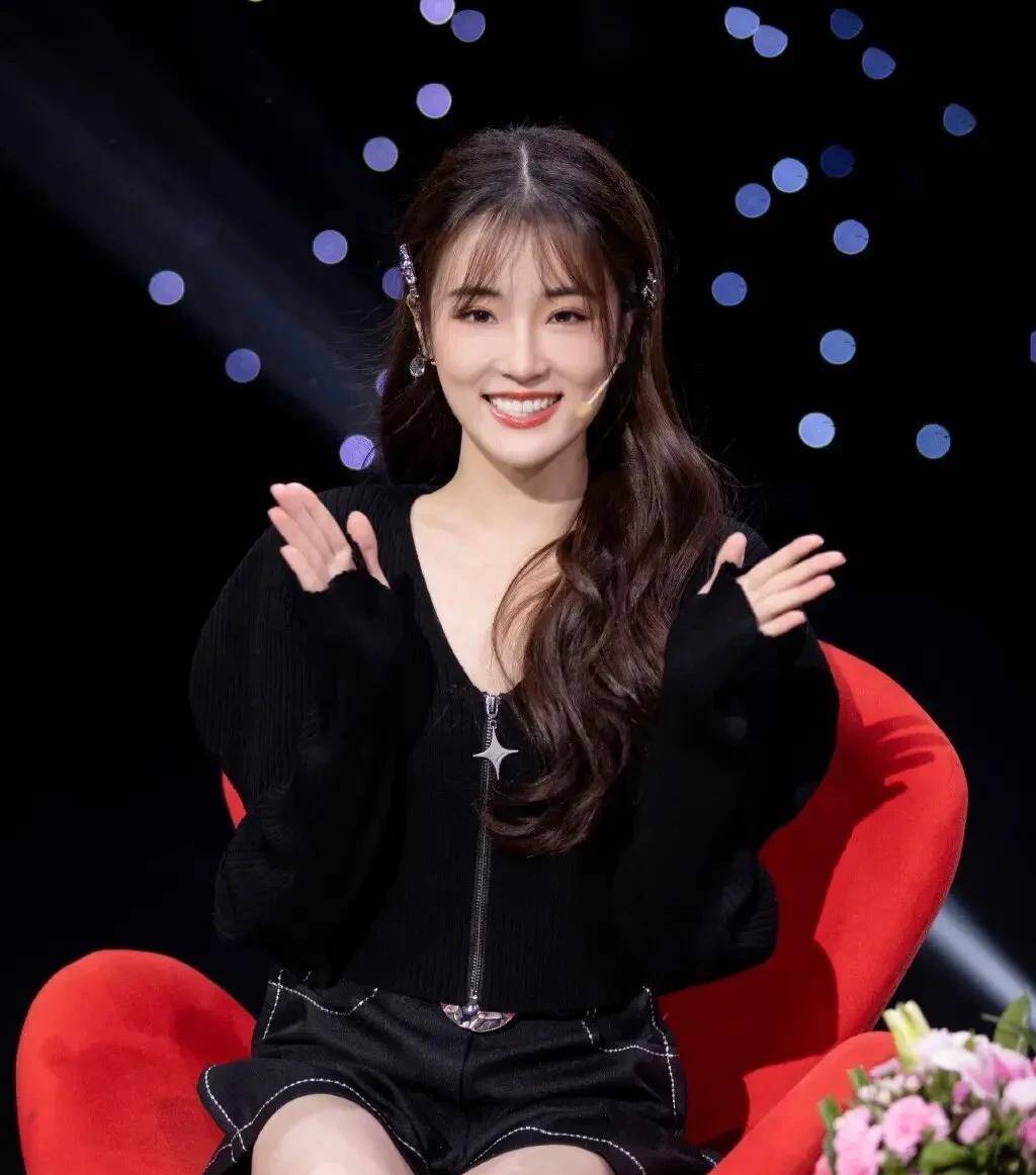 《幸福到万家》里的何幸运,和她那背后令人震惊的履历_张可_演技_父辈