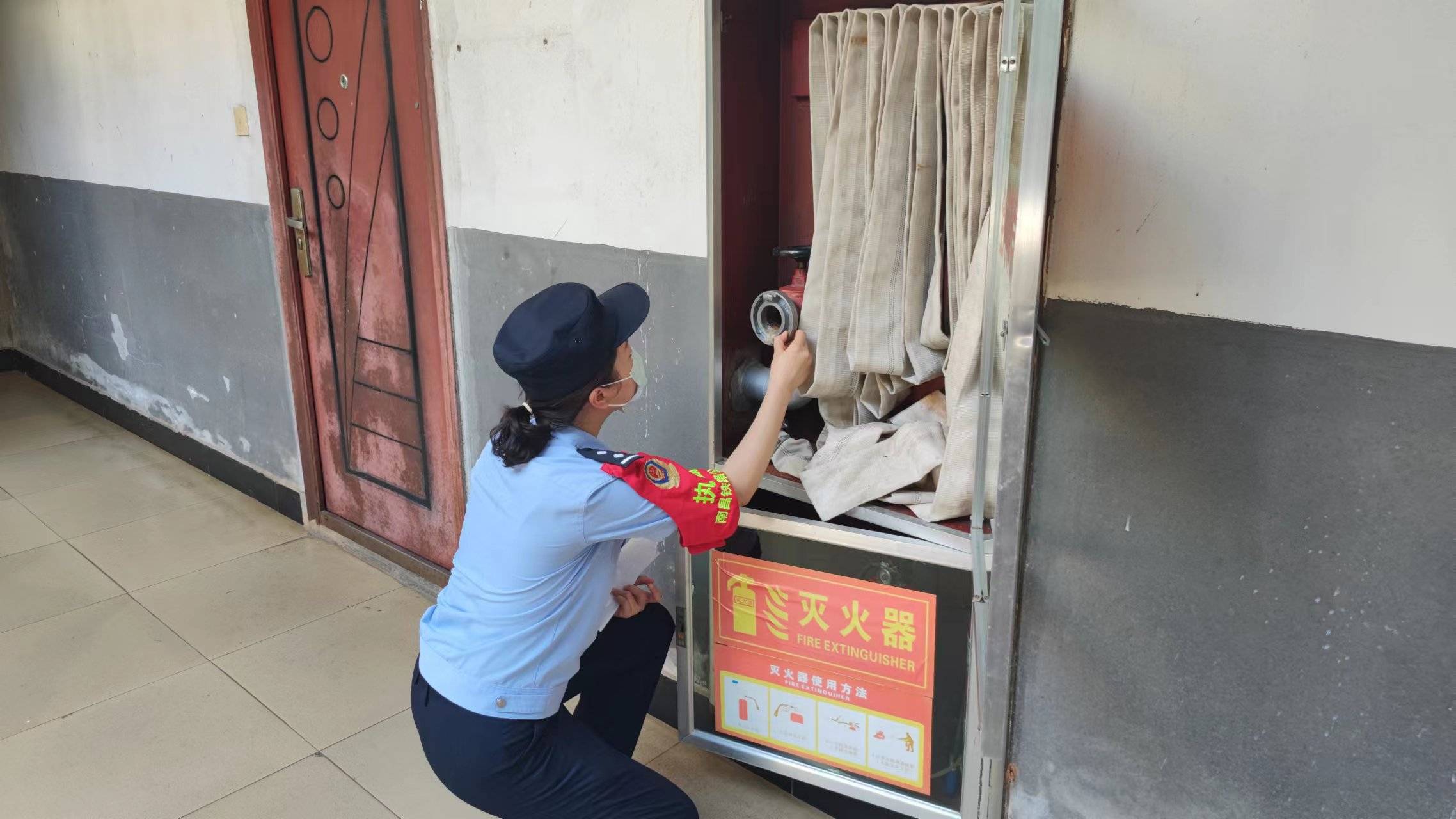 进贤车站派出所开展夏季消防安全检查_进行_内部单位_涂胡圳