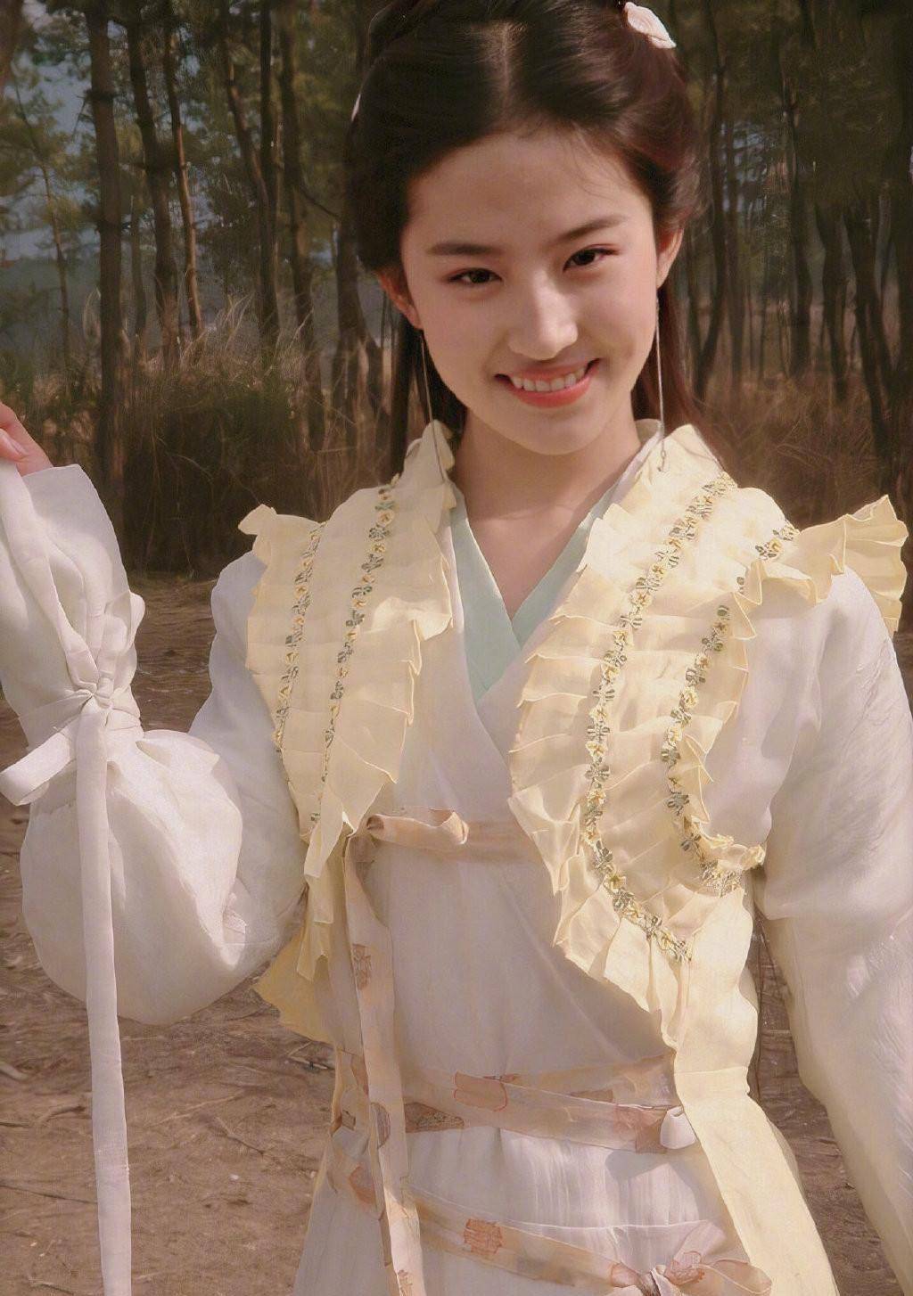 从"赵灵儿"到"赵盼儿",34岁的刘亦菲还能"仙"多久_古装_王语嫣_表情